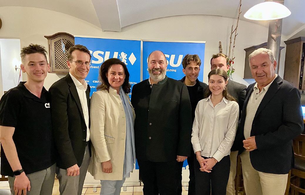 Im Anschluss an die Nominierung ...